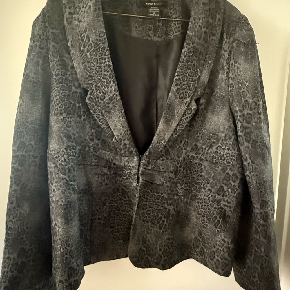 Robert Louis Gray Animal Print Button Up Blazer